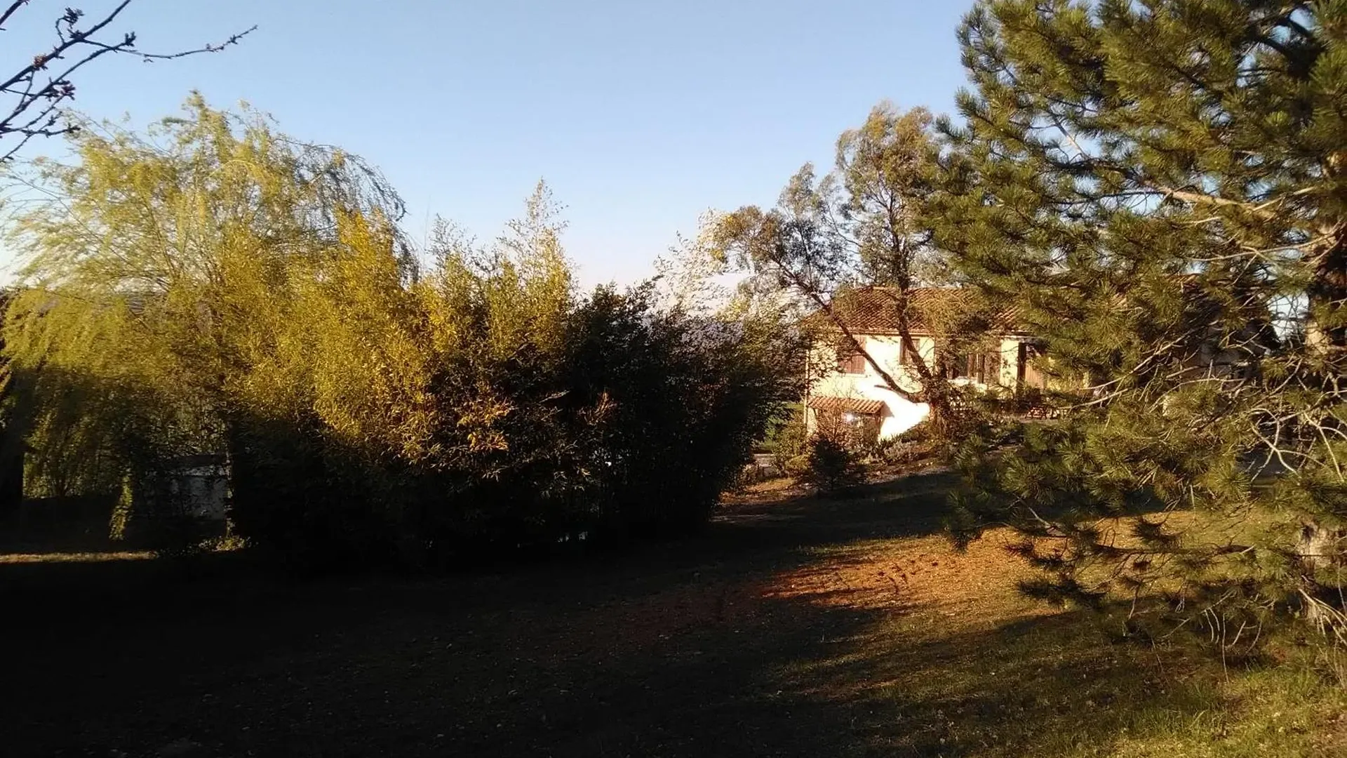 patrice et chrstel Appartement indépendant Chatuzange-le-Goubet France