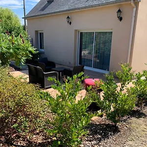  Hébergement de vacances Magnifique Bas De Maison Deux Situé Prés Des Plages Et Du Golf France